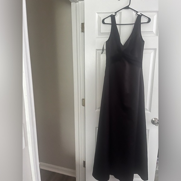 Homecoming/formal - Picture 1 of 1